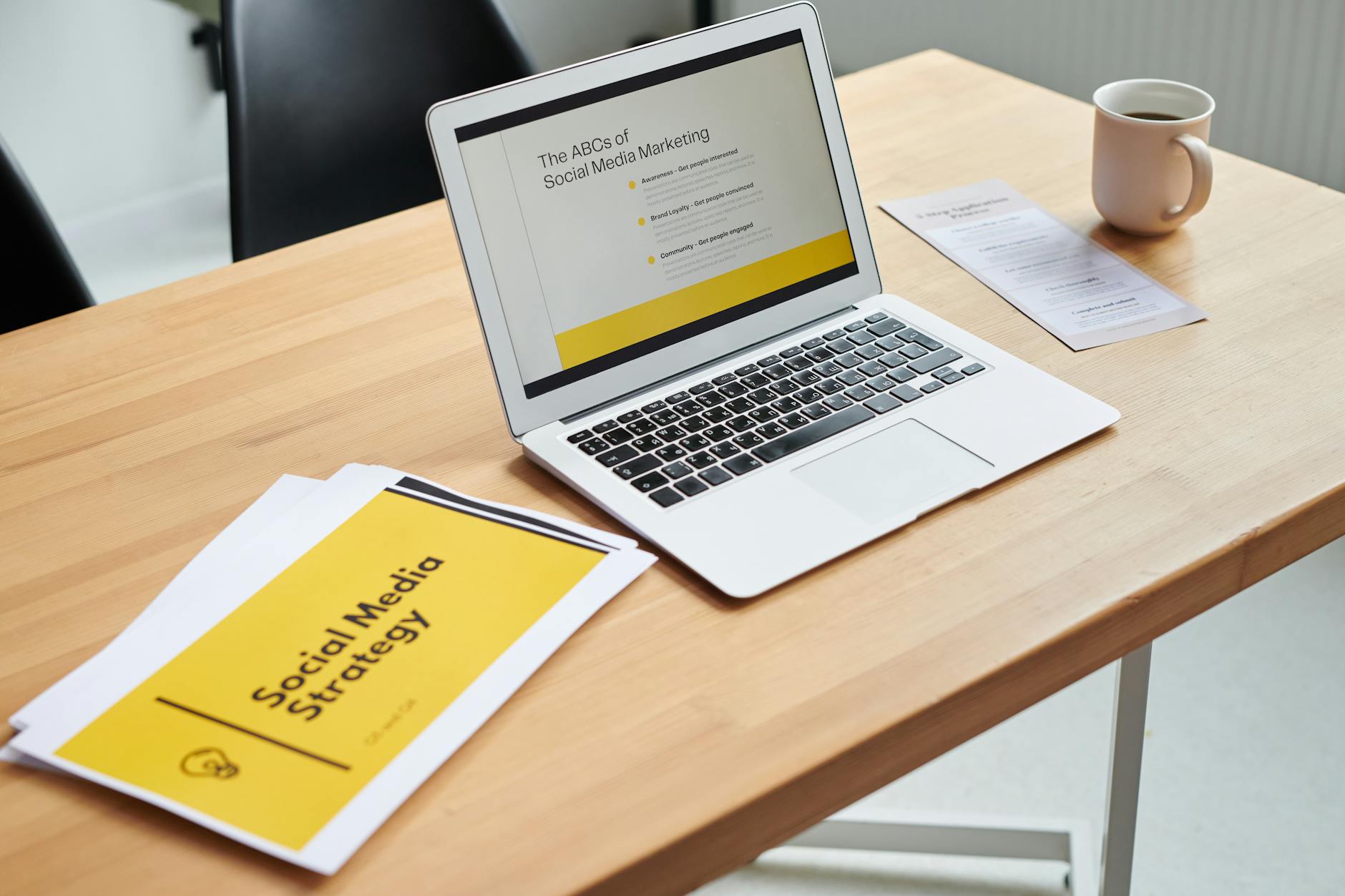 Social Media Content Strategy: How to Build One That Works